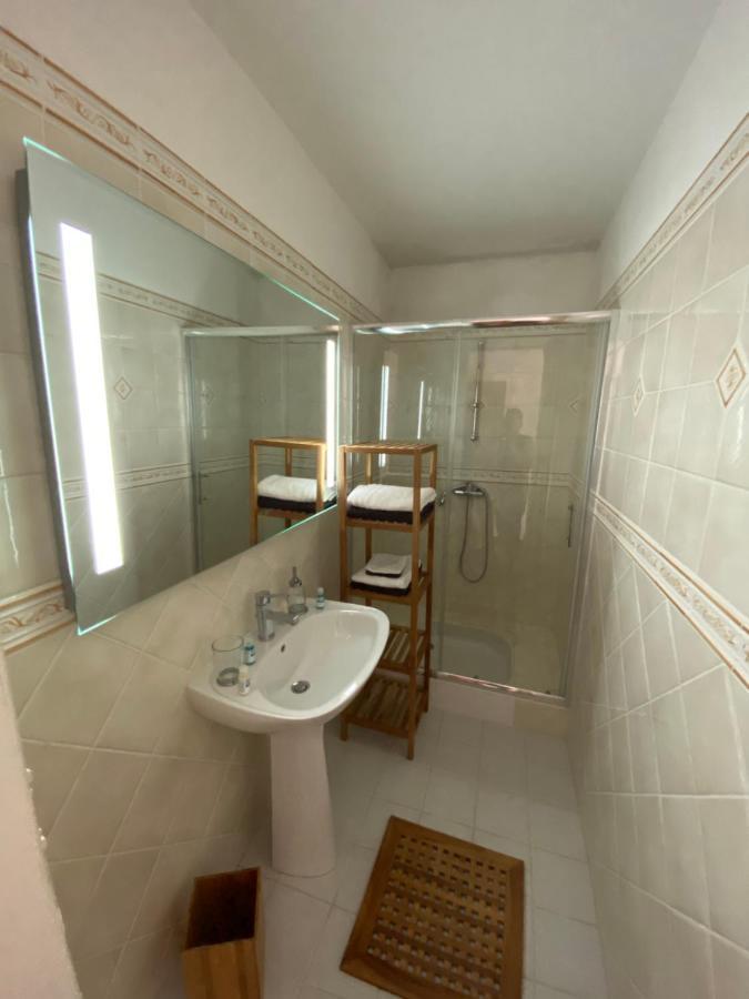 Oyre Kourline Villalunoterie Futuroscope Piscine Spa מראה חיצוני תמונה